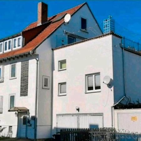 Stilvolle Ferienwohnung Free Parking, Space, Wlan Niestetal Екстериор снимка