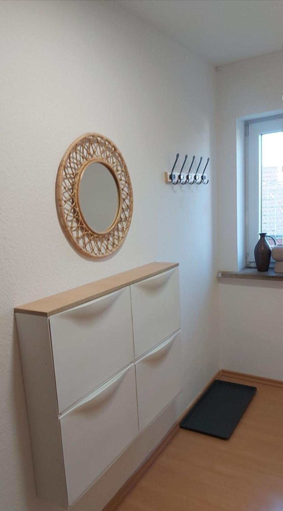 Stilvolle Ferienwohnung Free Parking, Space, Wlan Niestetal Екстериор снимка