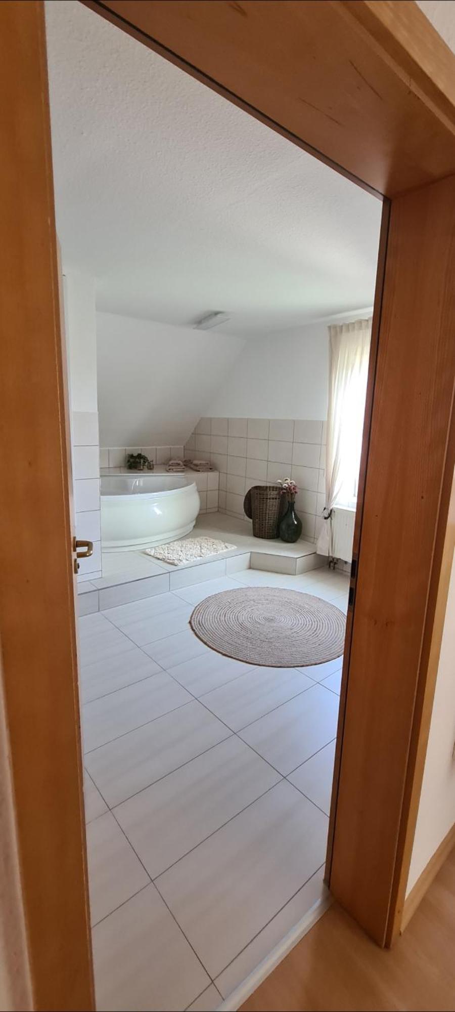 Stilvolle Ferienwohnung Free Parking, Space, Wlan Niestetal Екстериор снимка