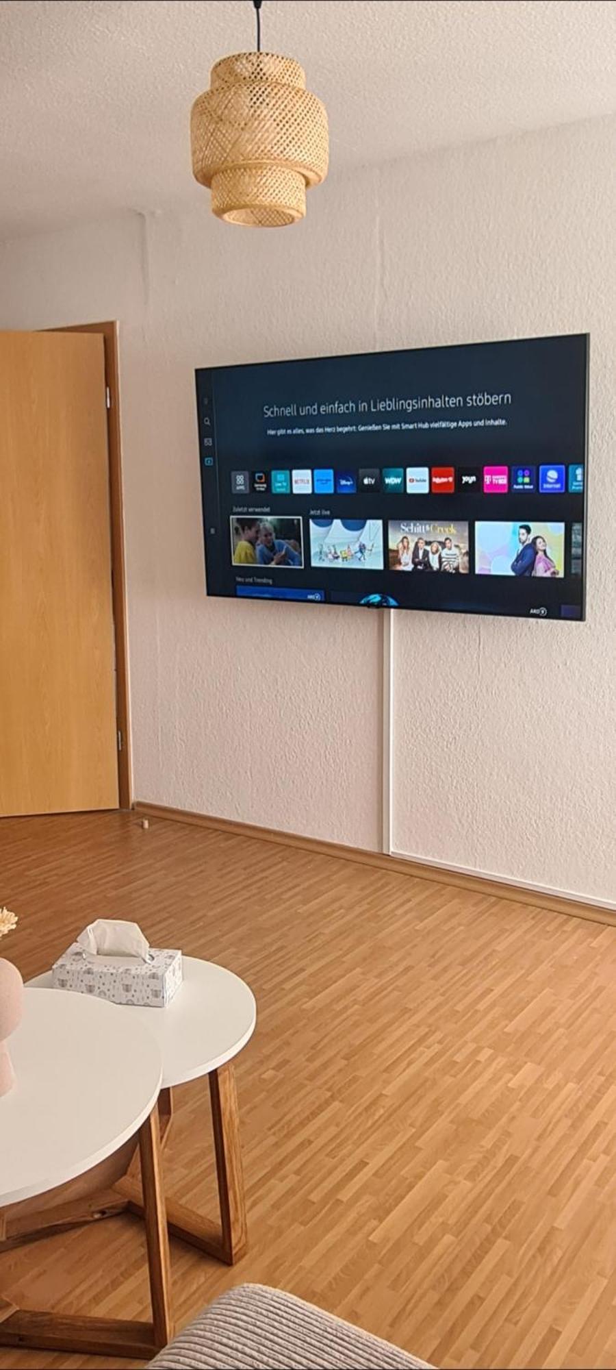 Stilvolle Ferienwohnung Free Parking, Space, Wlan Niestetal Екстериор снимка