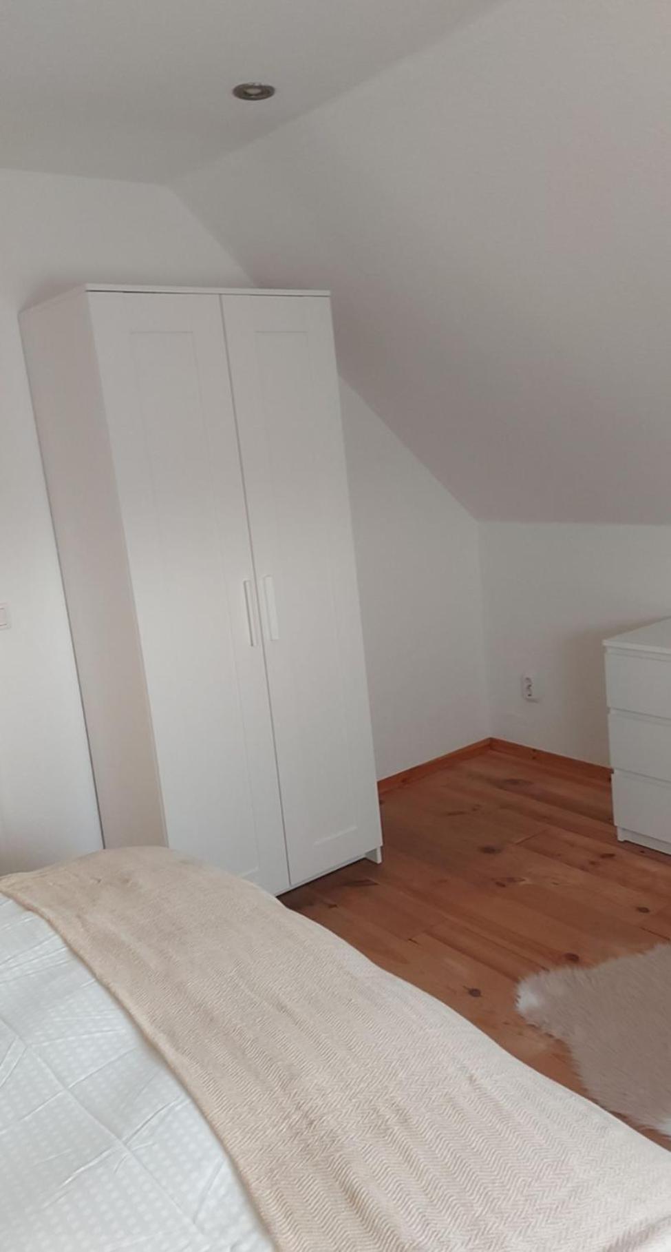Stilvolle Ferienwohnung Free Parking, Space, Wlan Niestetal Екстериор снимка
